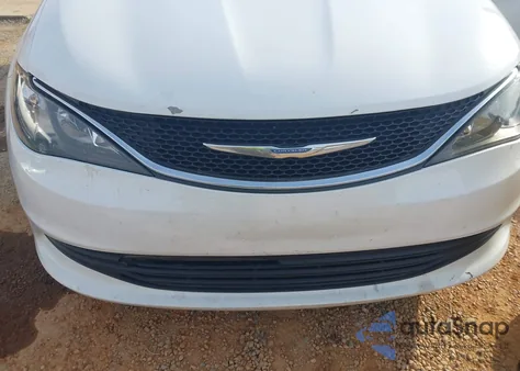 2017 Chrysler Pacifica Touring from USA, damaged, VIN 2C4RC1DG8HR676712